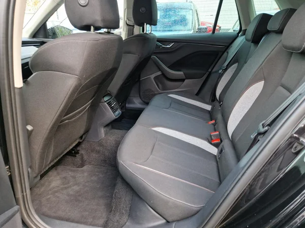 SKODA Kamiq (2024) — foto 17 van 27
