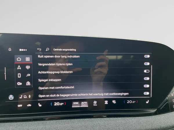 AUDI A6 Avant e-tron (2025) — foto 10 van 23