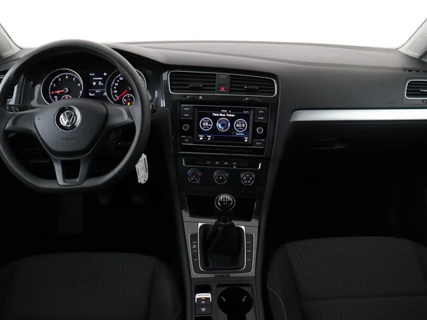 VOLKSWAGEN Golf (2018) — foto 23 van 23