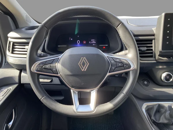 Renault Trafic (2025) — foto 4 van 20