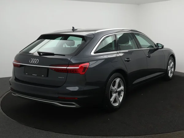 AUDI A6 Avant PHEV (2025) — foto 12 van 27