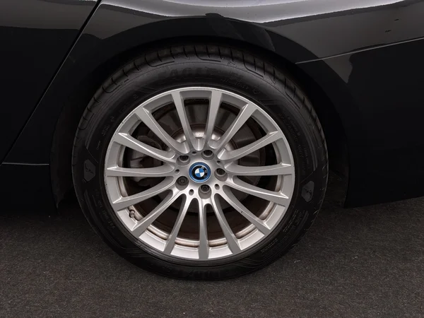 BMW 520 (2022) — foto 7 van 35