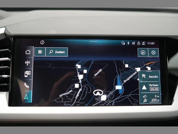 AUDI Q4 Sportback e-tron (2023) — foto 10 van 23