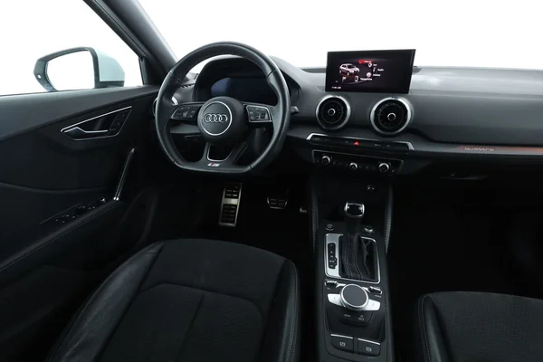 Audi Q2 (2023) — foto 4 van 16