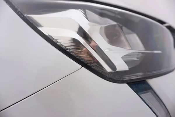 Peugeot E-208 (2022) — foto 15 van 30