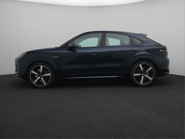 PORSCHE Cayenne Coupé E-Hybrid (PHEV) (2024) — foto 10 van 19