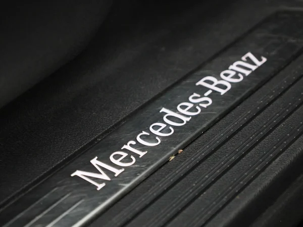 Mercedes-Benz EQV (2023) — foto 37 van 48