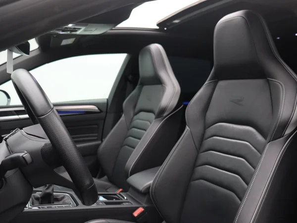VOLKSWAGEN Arteon Shooting Brake (2024) — foto 15 van 17