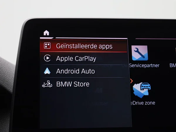 BMW 5 Reeks (2023) — foto 20 van 44