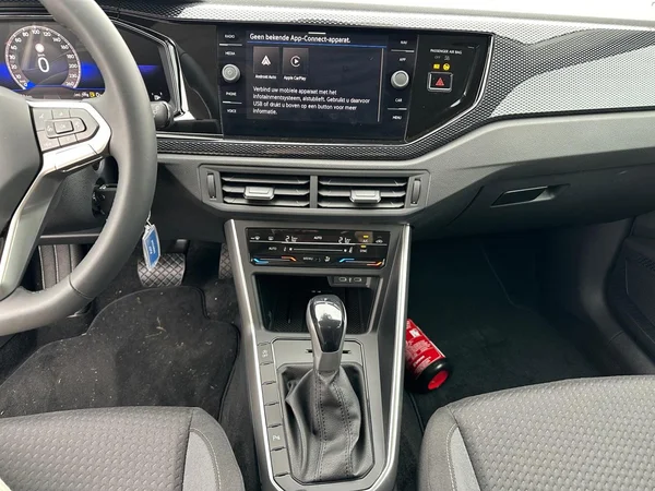 VOLKSWAGEN Polo (2026) — foto 4 van 20