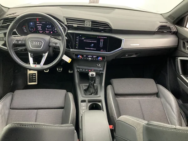 AUDI Q3 (2022) — foto 34 van 36