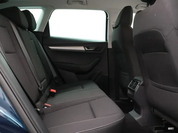 Škoda Karoq (2023) — foto 2 van 24