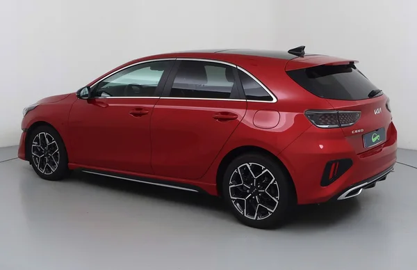 Kia Ceed (2022) — foto 23 van 35