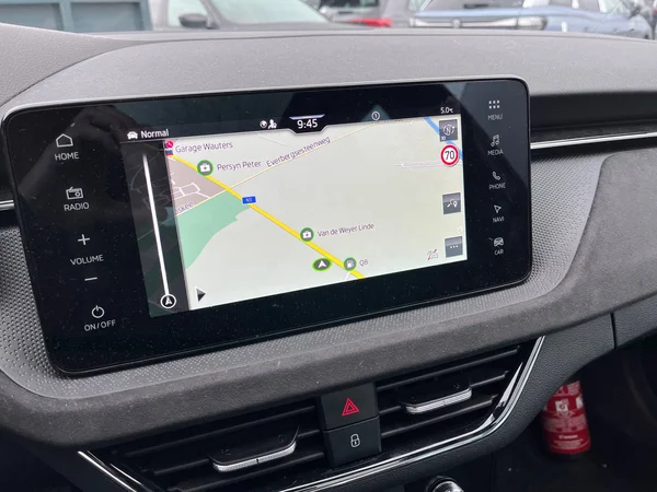 SKODA Scala (2025) — foto 4 van 24