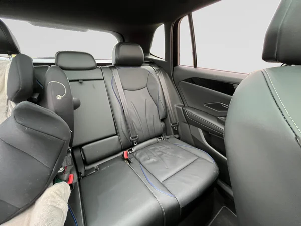 VOLKSWAGEN Tiguan eHybrid (PHEV) (2025) — foto 10 van 24