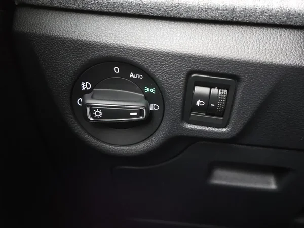 Škoda Kamiq (2025) — foto 9 van 27