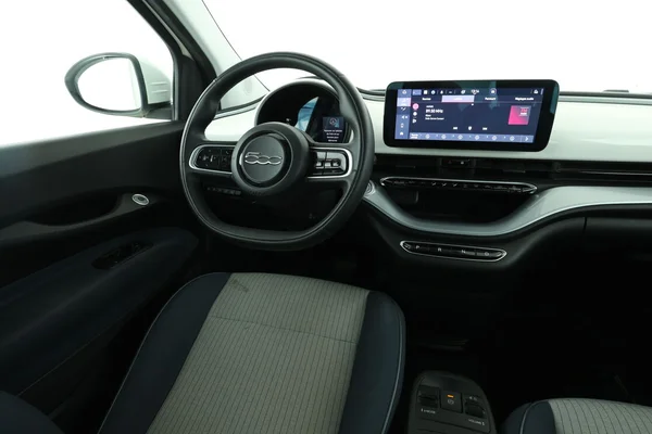 Fiat 500e (2021) — foto 4 van 16