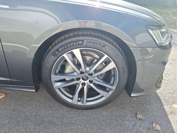 AUDI A6 Avant (2025) — foto 23 van 24