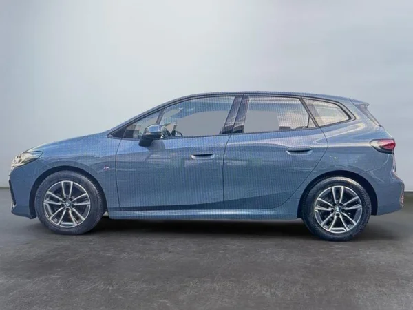 BMW 2 Active Tourer (U06) (2023) — foto 24 van 28