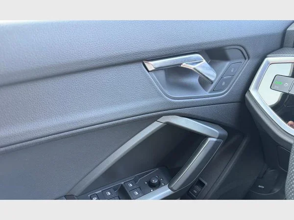 Audi Q3 Sportback (2022) — foto 19 van 29