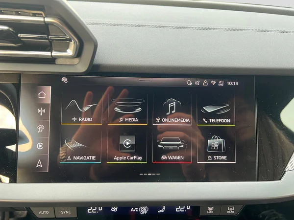AUDI A3 Sportback PHEV (2025) — foto 14 van 24