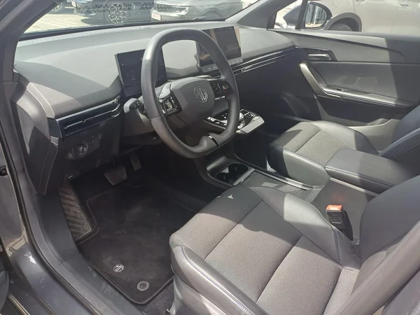 MG MG4 EV (2023) — foto 11 van 14
