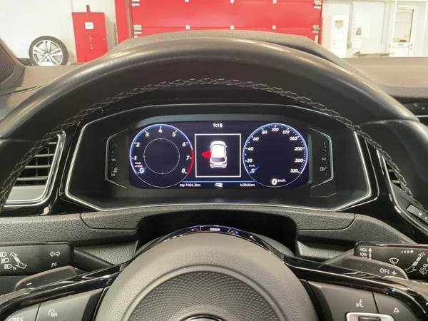 VOLKSWAGEN T-Roc R (2021) — foto 6 van 22