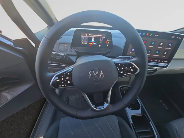 VOLKSWAGEN ID.3 (2025) — foto 13 van 24
