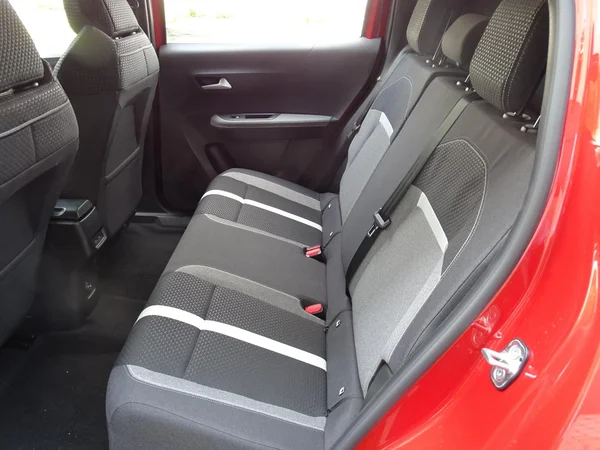 Opel Frontera (2025) — foto 9 van 28