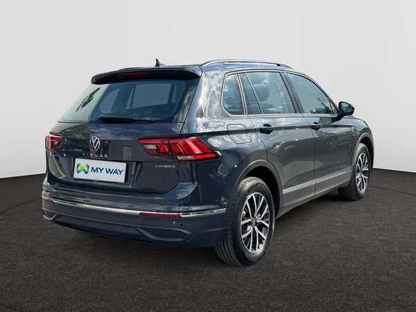 VOLKSWAGEN Tiguan eHybrid (PHEV) (2022) — foto 18 van 22