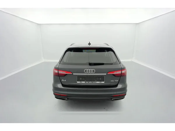 AUDI A4 Avant (2021) — foto 33 van 36