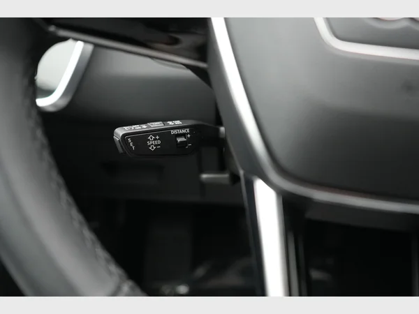AUDI A6 Avant PHEV (2024) — foto 7 van 30