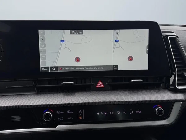 KIA Sportage (2022) — foto 9 van 28
