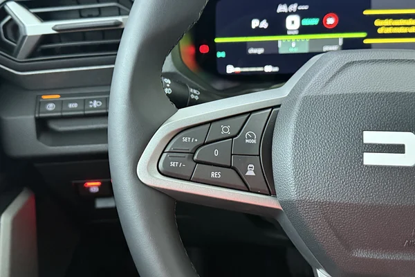 Dacia Bigster Hybrid (2026) — foto 6 van 17