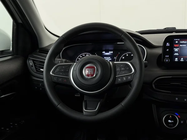 FIAT Tipo (2022) — foto 14 van 28