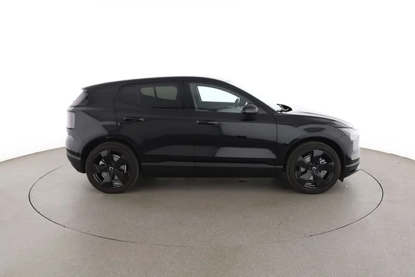 Volvo EX30 (2026) — foto 13 van 16