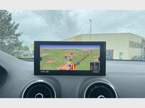 Audi Q2 (2023) — foto 7 van 29