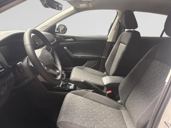 VOLKSWAGEN T-Cross (2026) — foto 22 van 22