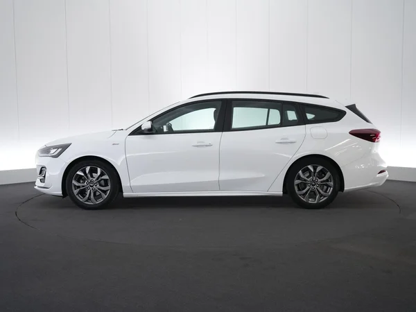 Ford Focus (2024) — foto 19 van 24