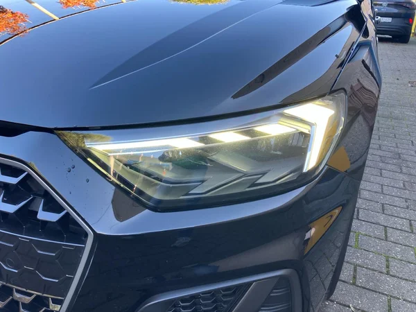 AUDI A1 Sportback (2023) — foto 2 van 24