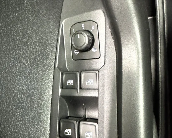 Volkswagen T-Cross (2022) — foto 10 van 30