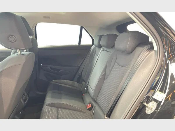 VOLKSWAGEN T-Roc (2026) — foto 15 van 18