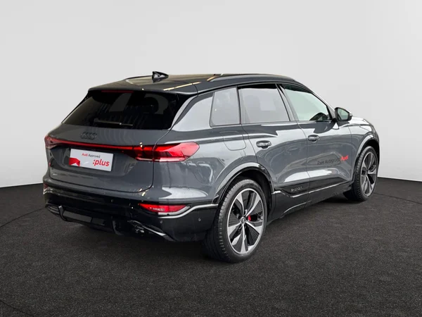 AUDI Q6 e-tron (2025) — foto 4 van 22