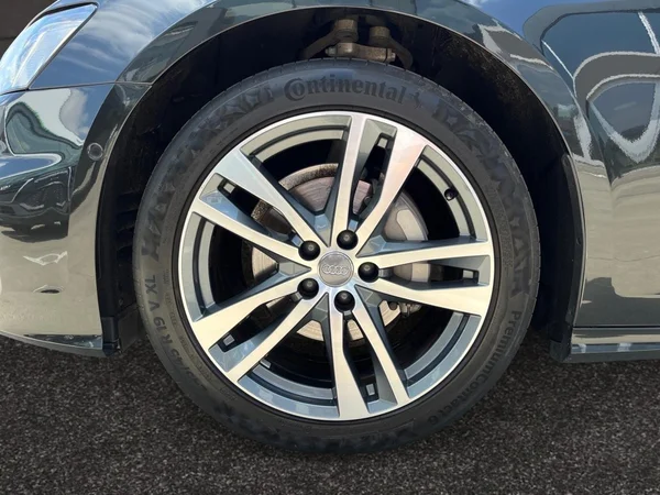 AUDI A6 Avant Dsl (2020) — foto 14 van 22