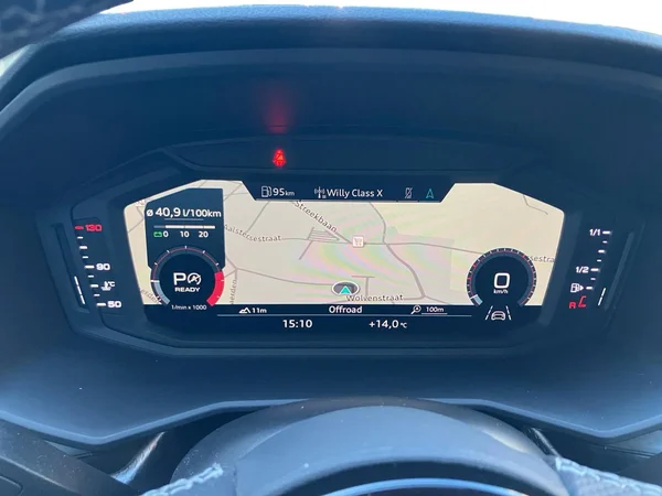 AUDI A1 Sportback (2023) — foto 11 van 24