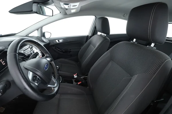 Ford Fiesta (2015) — foto 16 van 16