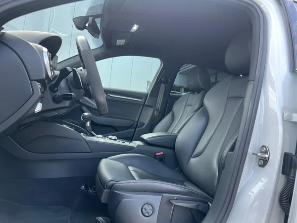 AUDI RS3 Sportback (2021) — foto 3 van 24