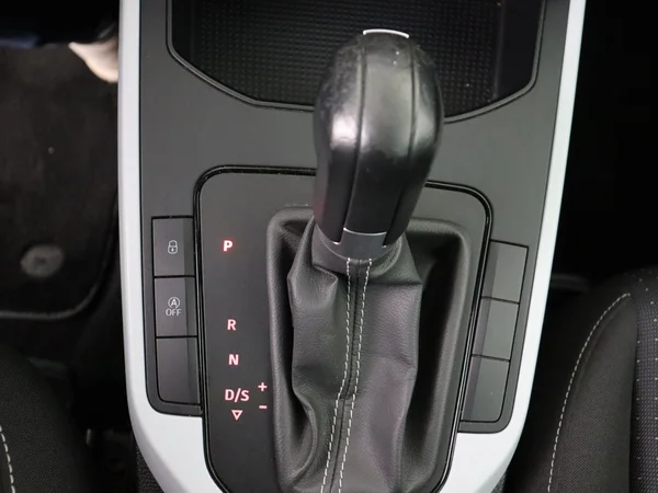SEAT Arona (2022) — foto 4 van 27