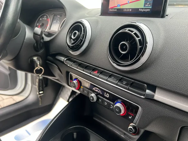 Audi A3 (2014) — foto 2 van 18