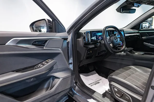 Renault Austral (2023) — foto 13 van 34